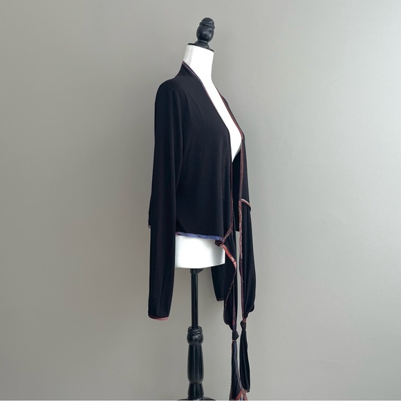 MADO et les Autres versatile cardigan - Picture 3 of 12